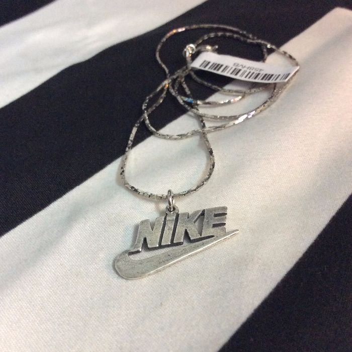 Necklace – Nike Charm Pendant W/cord