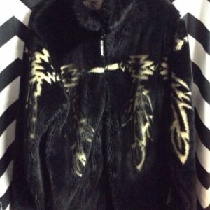 Photo detail:FLEECE JACKET - ZIP-UP - HANGING FEATHERS & BUTTERFLY SYMBOL DESIGN