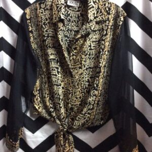 Photo detail:SHIRT/BLOUSE - CROPPED - PRINTED GRAPHIC DESIGN W/SHEER SLEEVES