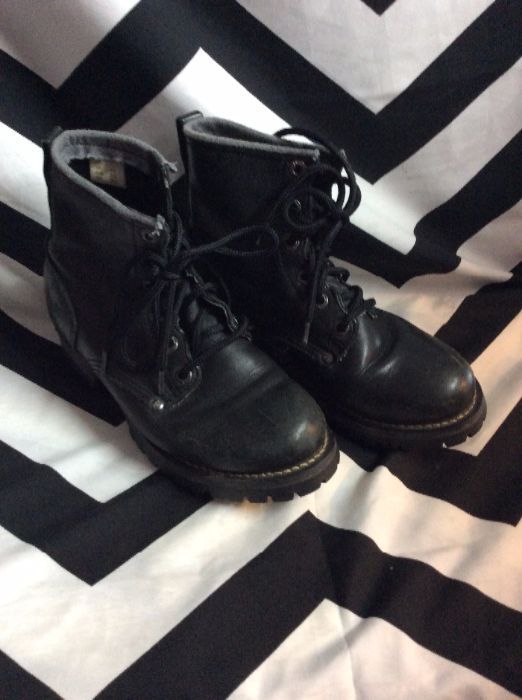 oil resistant LEATHER COMBAT BOOTS 1990S MADE IN USA 1