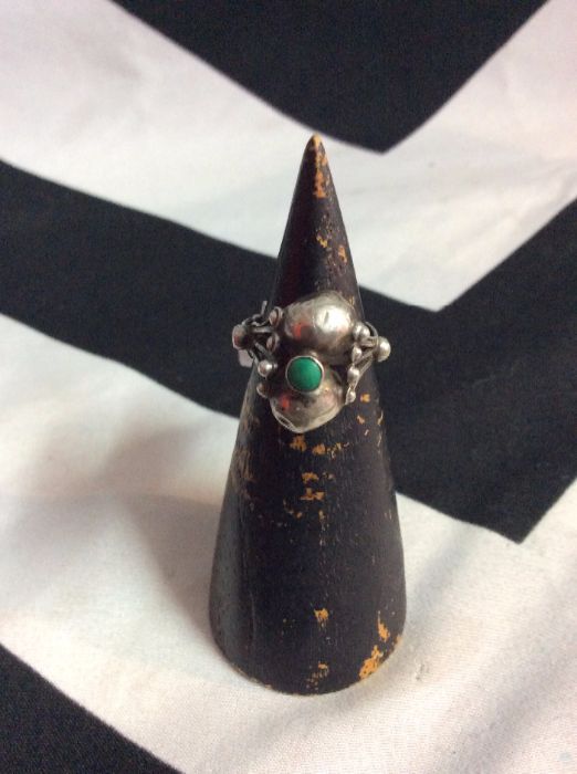 LITTLE STERLING SILVER RING GREEN TURQUOISE STONE 1