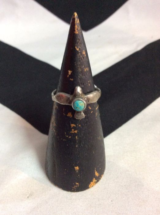 LITTLE SPARROW RING WITH TURQUOISE STONE 1