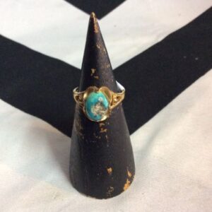 Photo detail:RING - GOLD FILL - TURQUOISE NUGGET