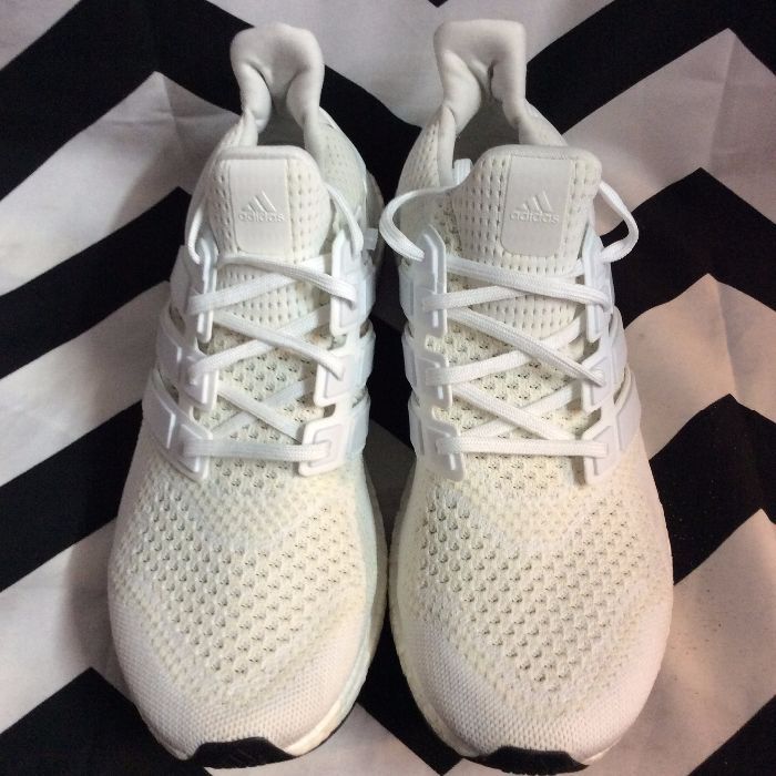 ADIDAS ULTRA BOOST ALL WHITE 1