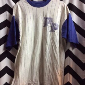 Photo detail:BASEBALL JERSEY STYLE T-SHIRT - PP - PINSTRIPED DESIGN - CONTRASTING SLEEVES