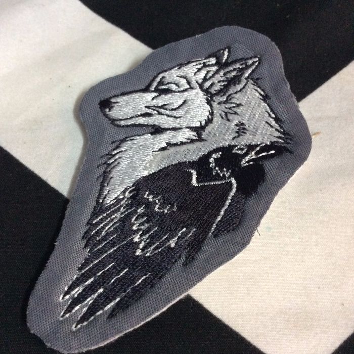 EMBROIDERED PATCH- WOLF & CROW 1