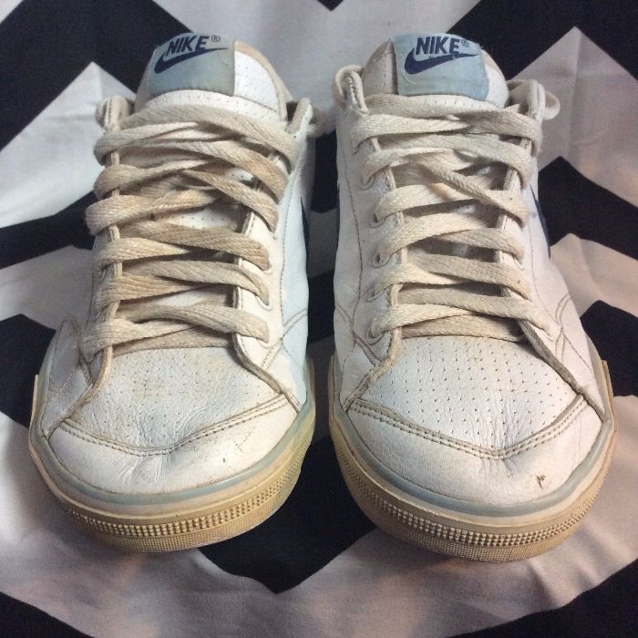 Retro Nike Tennis Shoes – Leather – Swoosh On Sides | Boardwalk Vintage
