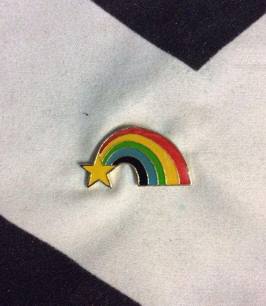 product details: RAINBOW WITH STAR ENAMEL PIN photo