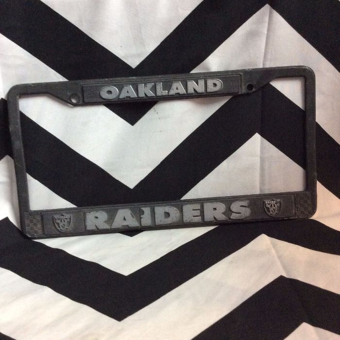 LICENSE PLATE COVERS- Oakland RAIDERS 1