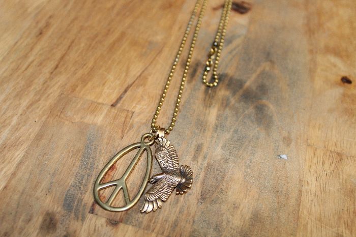 DOUBLE CHARM NECKLACE PEACE & SOARING EAGLE chiseled ball chain 1