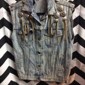 Photo detail:VINTAGE WESTERN DENIM VEST - SLEEVELESS - USA MADE - LEATHER FRINGE & RIVETED CONCHOS