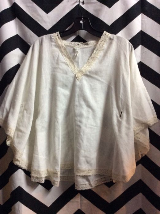 product details: 1970'S SHIRT - PULLOVER - GAUZE - PONCHO STYLE - LACE TRIM photo
