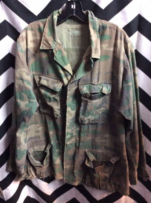 UNUSUAL CAMO PRINT MILITARY ISSUED JACKET CARGO POCKETS 1