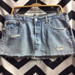 Photo detail:VINTAGE CLASSIC LEVIS DENIM SKIRT - CUTOFF - 501 - RED TAB - ACID WASHED