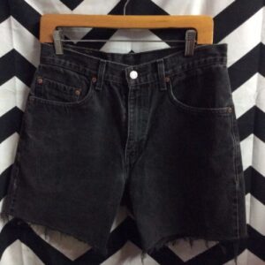 Photo detail:LEVIS DENIM SHORTS - CUTOFF - LONGER CUT