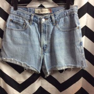 Photo detail:CLASSIC LEVIS DENIM SHORTS - CUTOFF - 550 - ACID WASH - NO RIPS