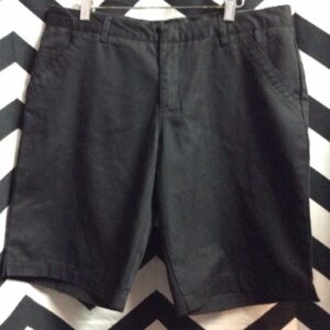 Photo detail:LATE 1990'S VOLCOM CHINO SHORTS - DICKIE STYLE - MADE IN HONG KONG