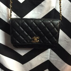 Photo detail:FAUX CHANEL QUILTED LEATHER MINI PURSE - CROSS-BODY/FOLD-OVER