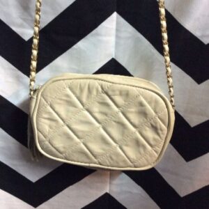 Photo detail:LEATHER PURSE - QUILTED W/CHAIN STRAP