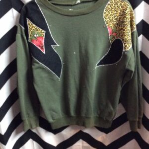 Photo detail:SWEATSHIRT - PULLOVER - CHEETAH & FLOWER APPLIQUE W/PUFFY PAINT