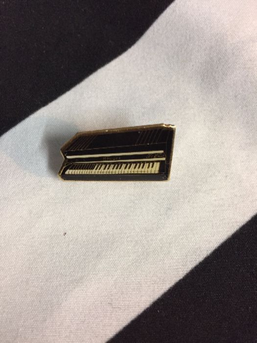 BW PIN- Keyboard Pin Gold Black 1