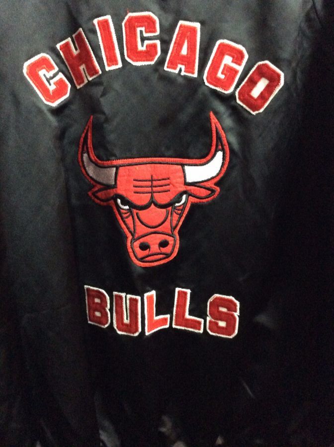 Vintage Sports Jacket – Satin – Zip-up – Chicago Bulls | Boardwalk Vintage