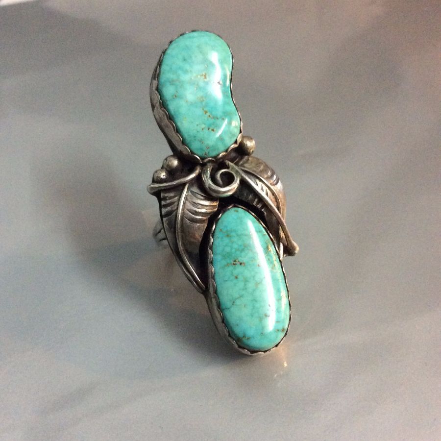 Double Polished Turquoise Stone Ring Sterling Silver leaf Setting Signed AT 1