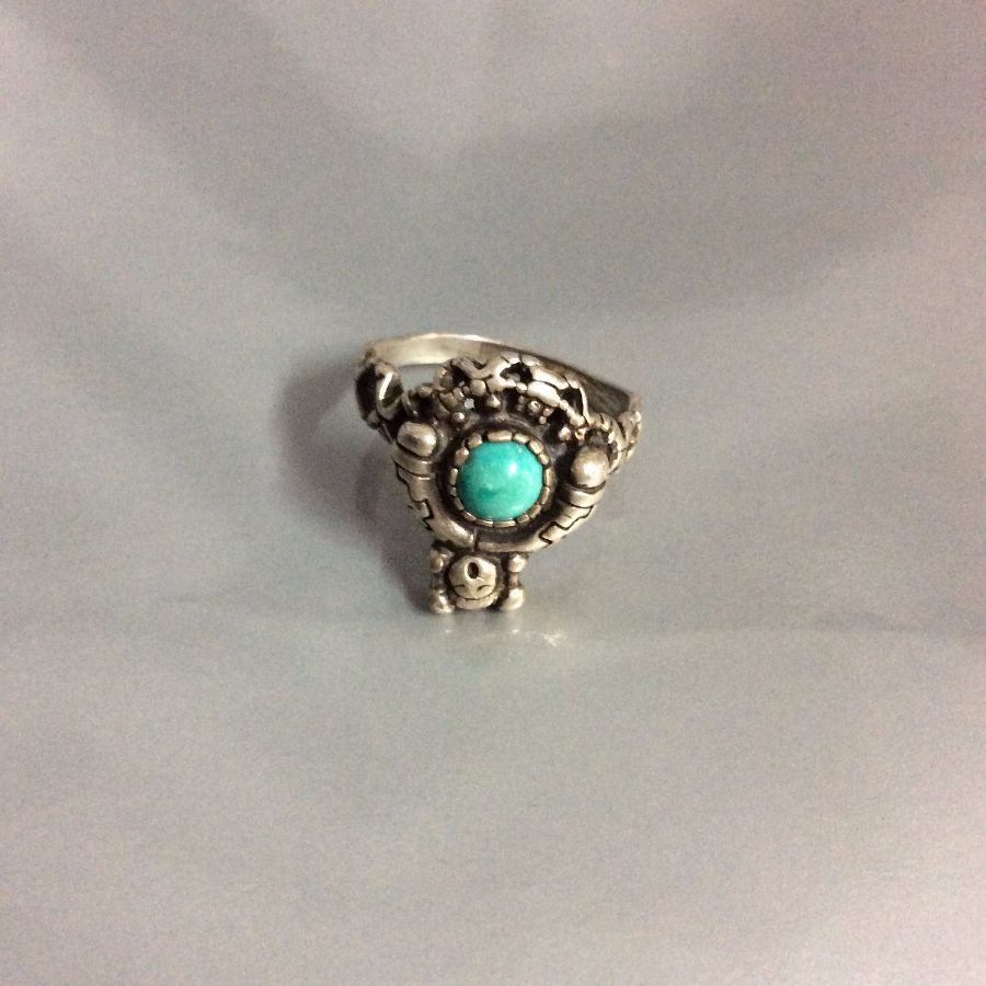 Little Kachina Doll Sterling silver Ring Little turquoise stone Signed 4