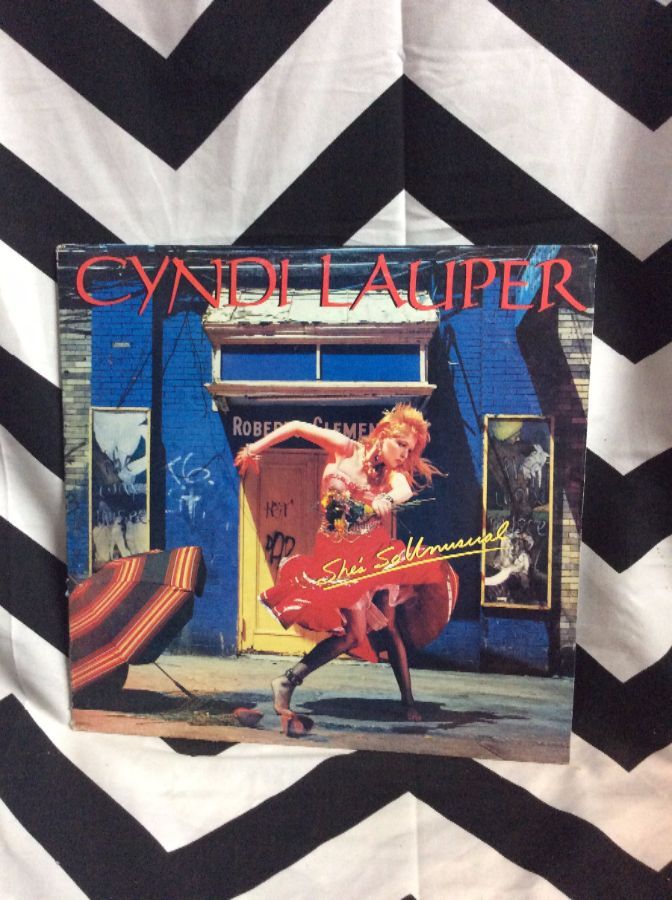 VINYL Cyndi Lauper She So Unusual 1
