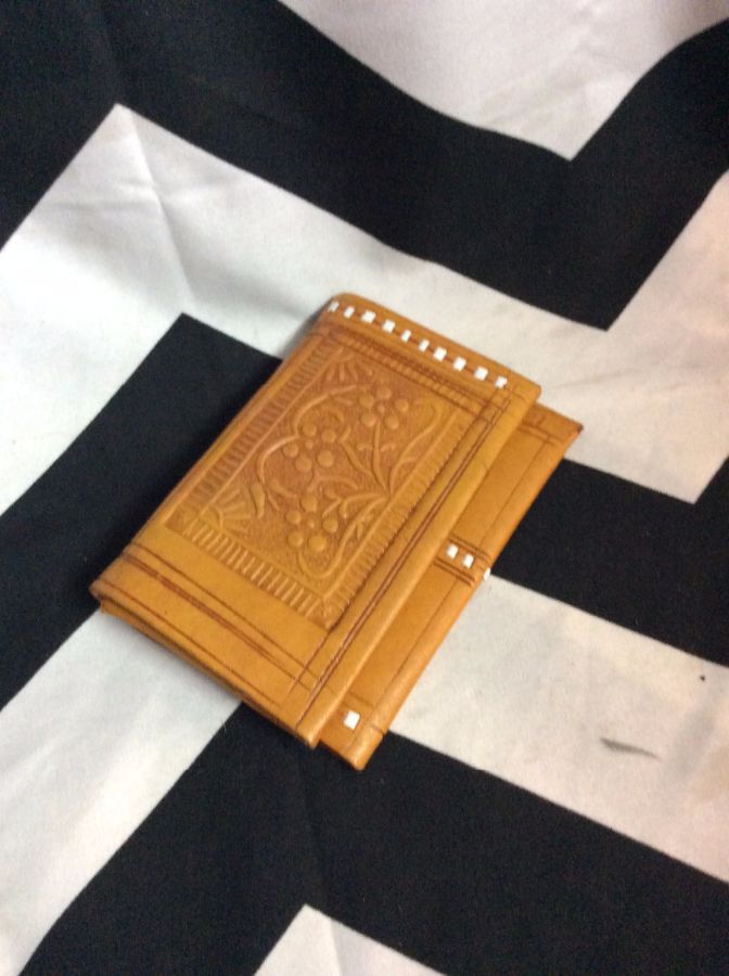 LEATHER EMBOSSED WALLET ETHNIC 1