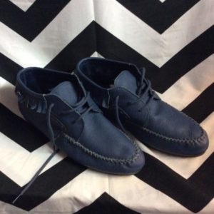 LITTLE LOW TOP MOCCASIN STYLE LEATHER SHOES 1
