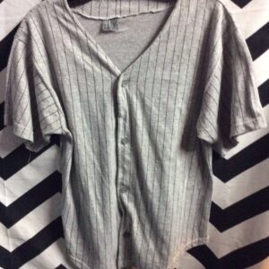 Photo detail:CLASSIC BASEBALL JERSEY - V-NECK - PIN STRIPED DESIGN