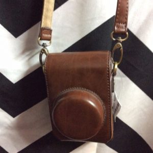 brown leather camera case 1