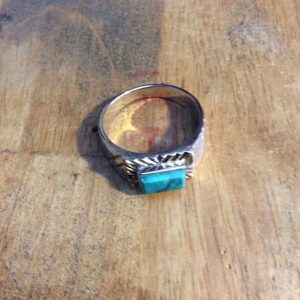 NATIVE AMERICAN TURQUOISE STONE STERLING SILVER RING 1