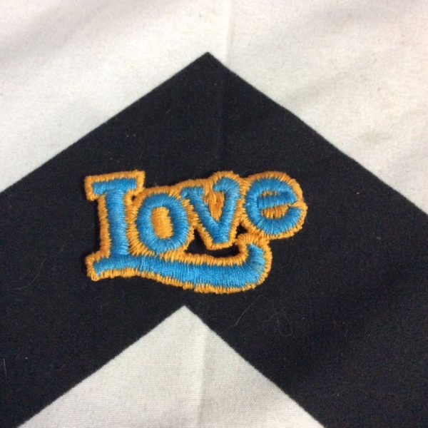 BW PATCH LOVE BABY BLUE YELLOW 1