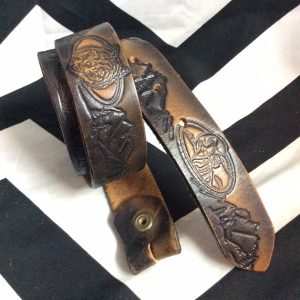 EMBOSSED LEATHER WOLVES MOUNTAIN PATTERN NO BUCKLE 1