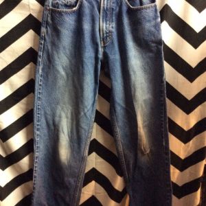 TOMMY JEANS WASHED BLUE FRAYED KNNEES W30L32 1