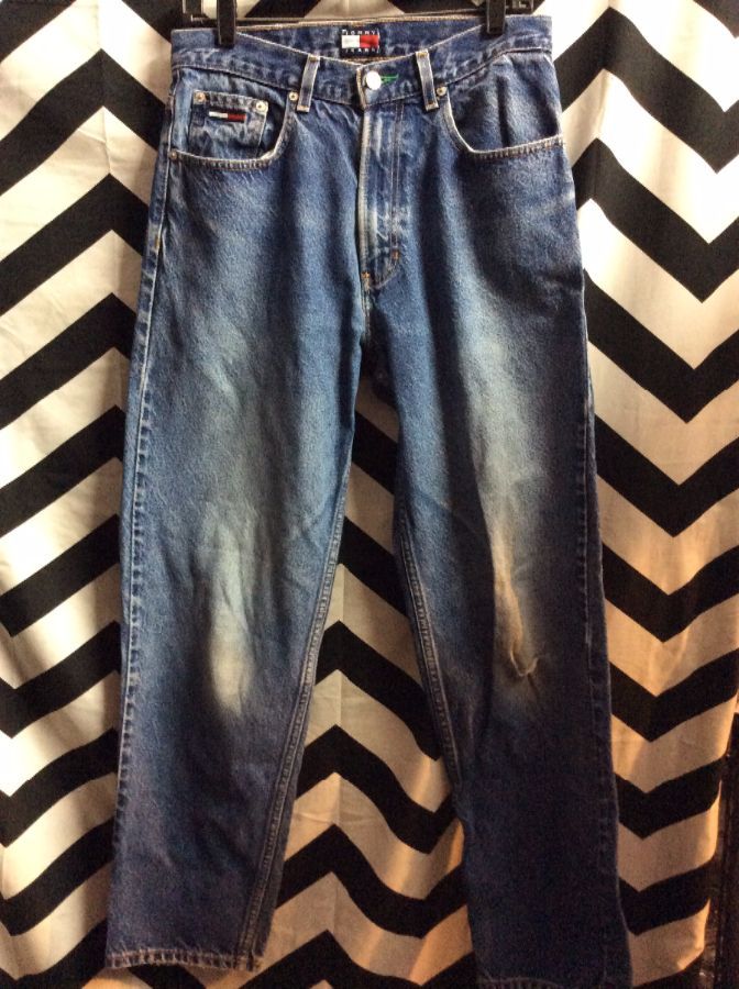 Tommy Hilfiger Denim Jeans – Acid Washed – Frayed Knees | Boardwalk Vintage