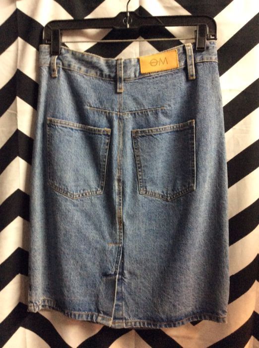Classic Denim Skirt – Pockets Front & Back | Boardwalk Vintage
