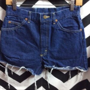 Photo detail:SIZE 28 LEE DENIM SHORTS - CUTOFF - ZIP-FLY - DARK WASH