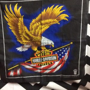 Photo detail:HARLEY DAVIDSON BANDANA/SCARF – HARLEY EAGLE W/FLAG – SQUARE