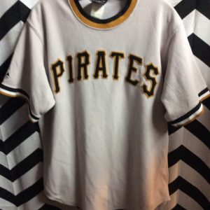 MLB Pittsburg Pirates Cooperstown Collection Jersey 1