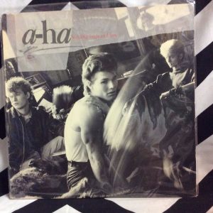VINYL A-HA - HUNTING HIGH AND LOW LP 1