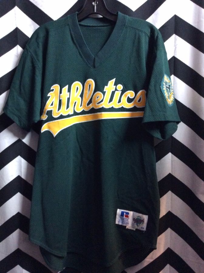 oakland a's baseball shirt