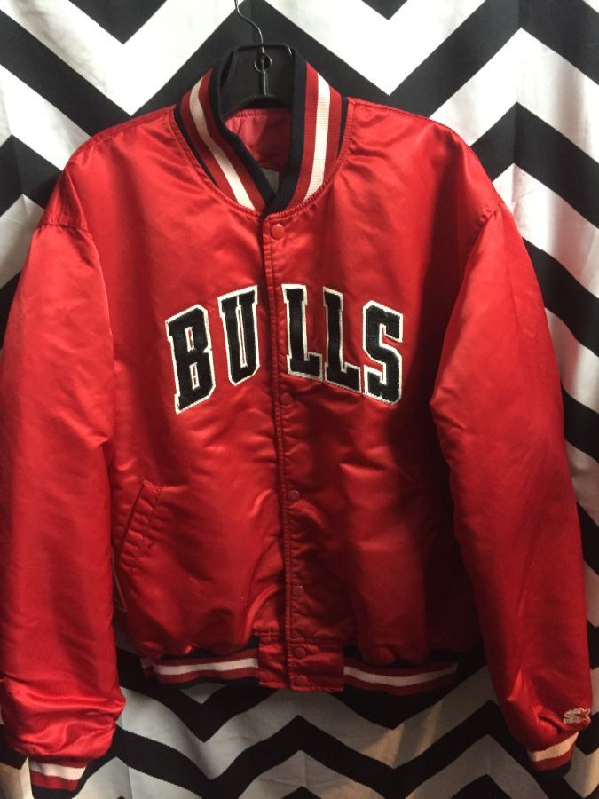 NBA Chicago Bulls Starter Jacket with BULLS lettering on the front as-is 1