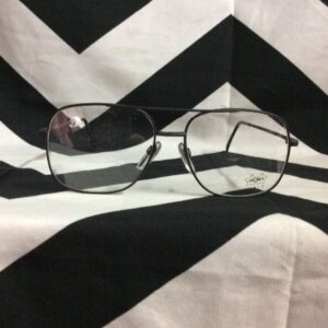 Photo detail:SUNGLASSES W/ SQUARE WIRE FRAMES AVIATOR STYLE