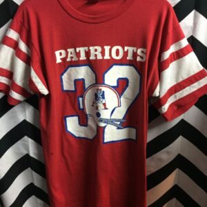 Photo detail:RETRO NFL NEW ENGLAND PATRIOTS T-SHIRT FOOTBALL JERSEY #32