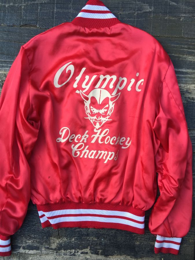 OLYMPIC DECK HOCKEY CHAMPS W DEVIL GRAPHIC SATIN BUTTON JACKET 1