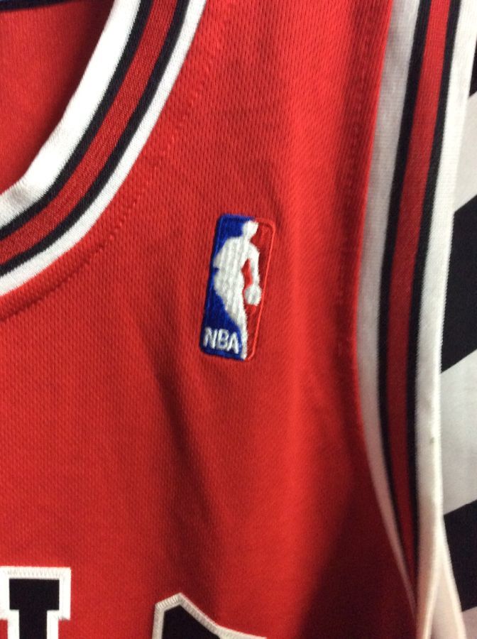 Chicago Bulls Derrick Rose 1 Nba Throwback Red Stripes Black Jersey  Inspired Summer Shirt - Blinkenzo
