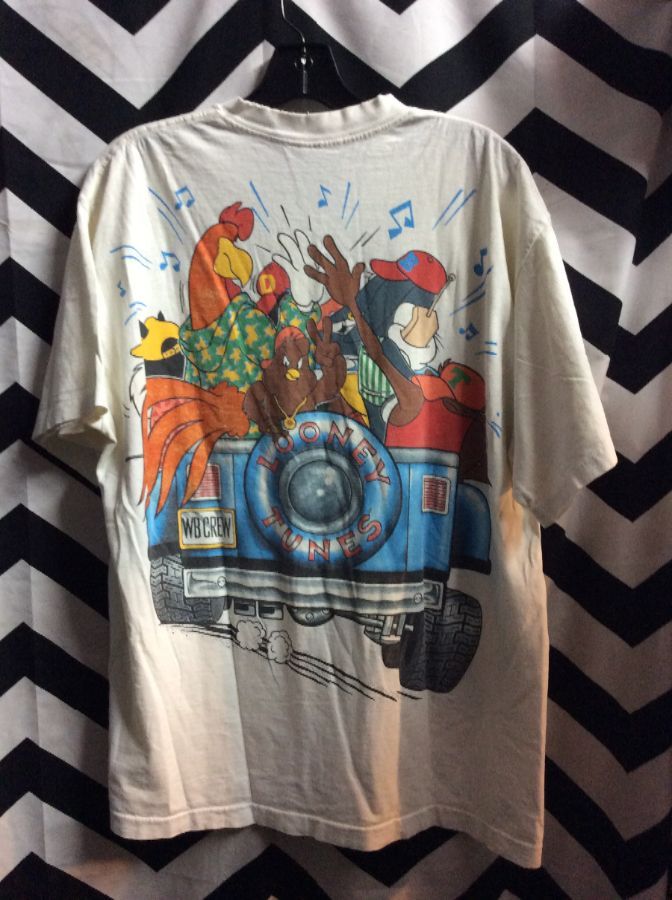 1993 Looney Toons T-shirt W/characters In Jeep Graphic – Soft ...